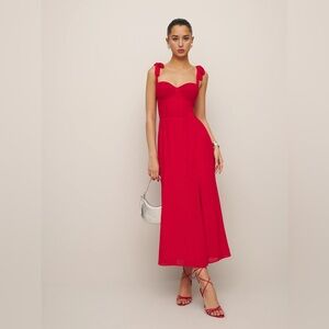 NWT Petites Nadira Dress in Poinsettia (red)